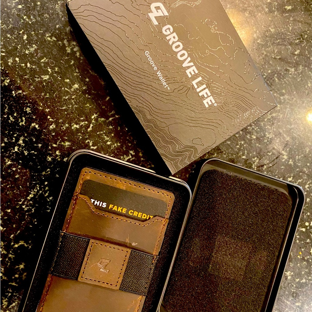 Men’s groove life wallet